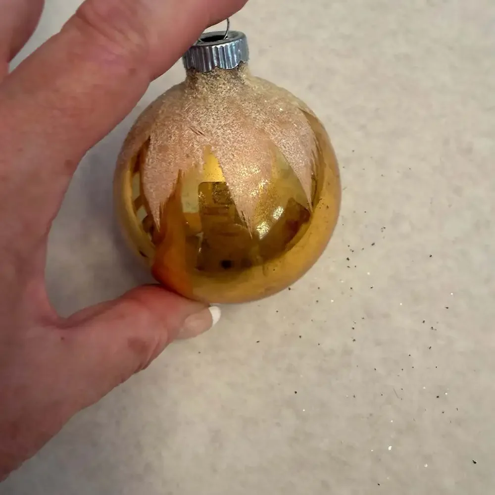 Vintage Shiny Brite Gold Snow Cap Glass Christmas Ornament